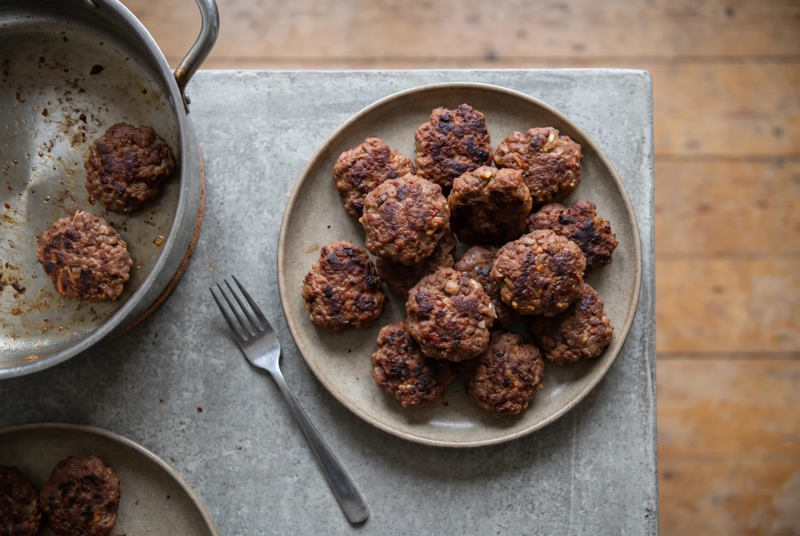 Kuru Köfte (Turkish Fried Beef Patties)