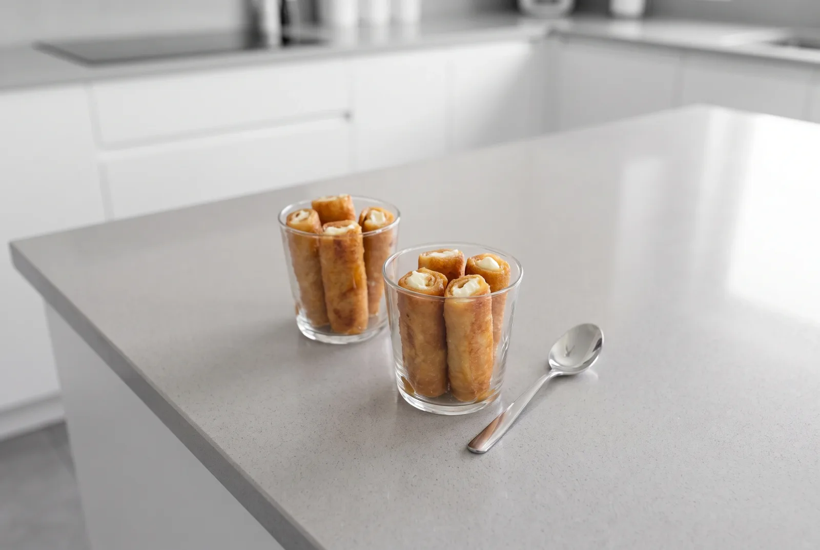 Znoud el-Sit | Jordanian Cream-Filled Fried Pastries