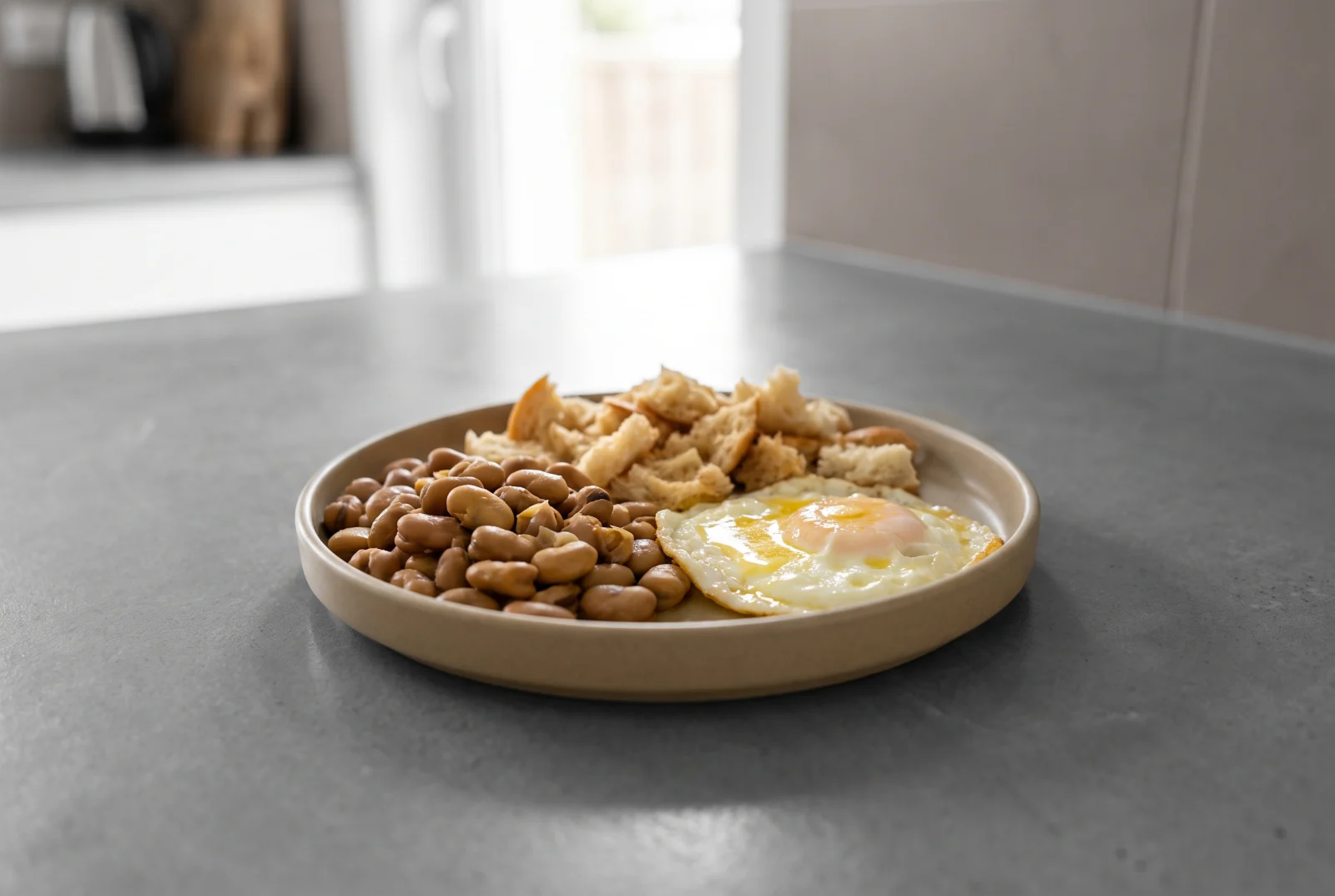 Bagila bil Dihin — Iraqi Fava Bean and Egg Breakfast