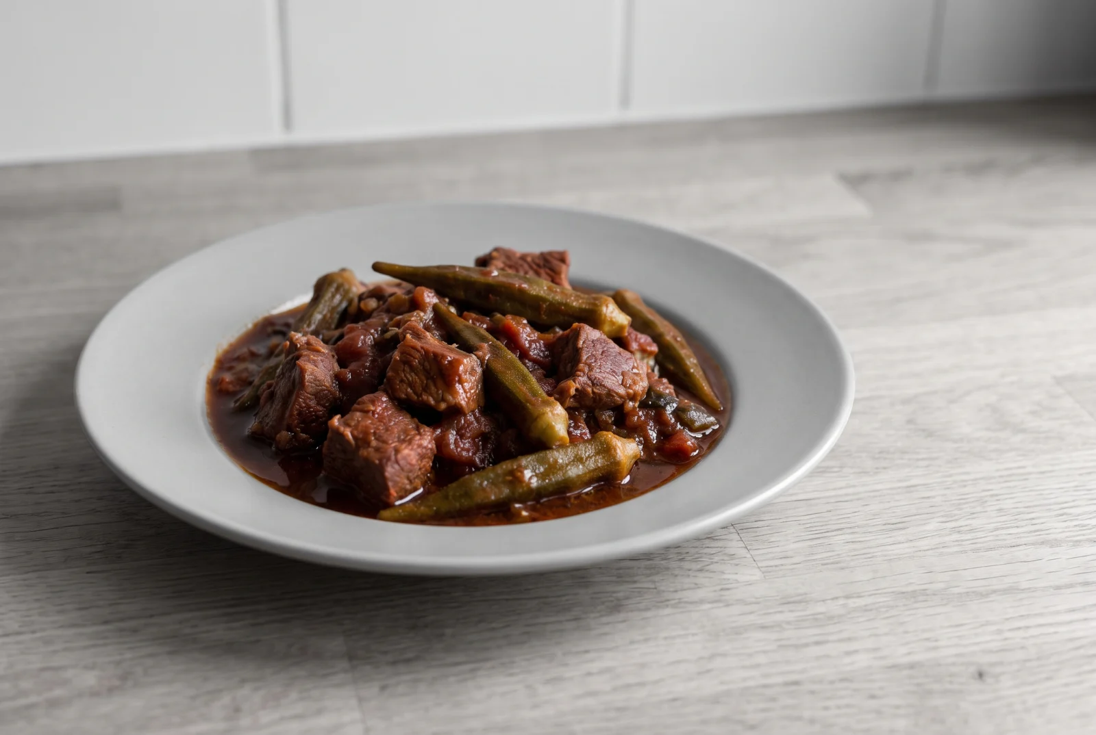 Quimbombó — Cuban Okra and Beef Stew